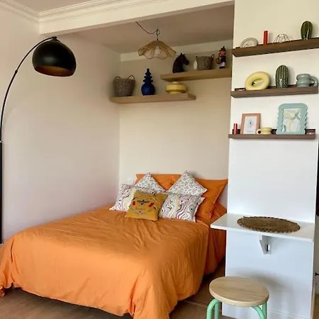 Luxueux Neuf-balcon-6min Gare-15min Paris Apartment